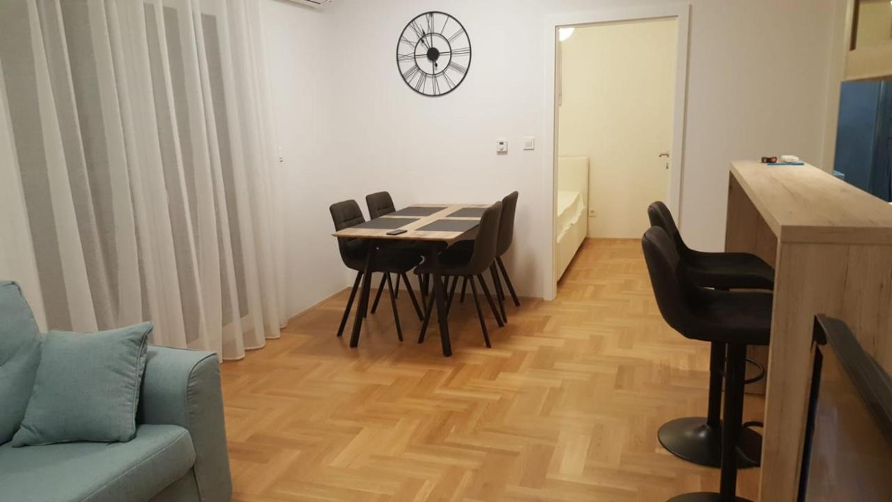 Apartman Luka Zagreb Buitenkant foto