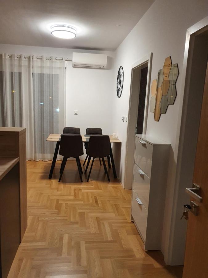 Apartman Luka Zagreb Buitenkant foto